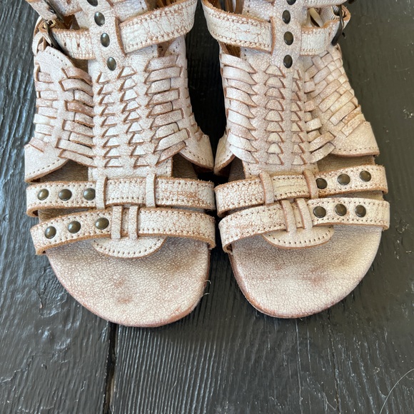 BED|STU White Nectar Distressed Leather Woven Sandals 9